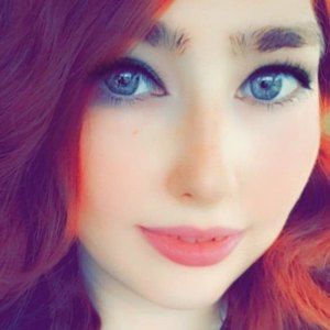 Meet your Posher, Holly